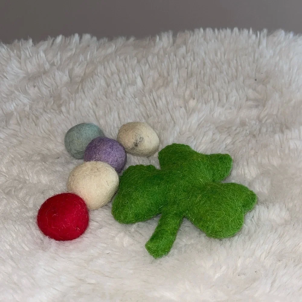 Handmade felt cat toys for any day  5 small felt balls and a clover